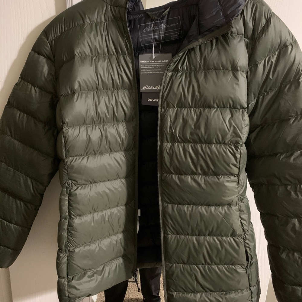 NWT Eddie Bauer CirrusLite Down Hooded Jacket